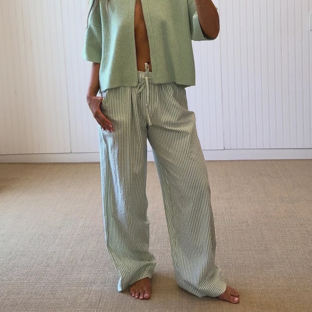 Daily Drills Light Green & White Striped Wide Seersucker Resort Pants